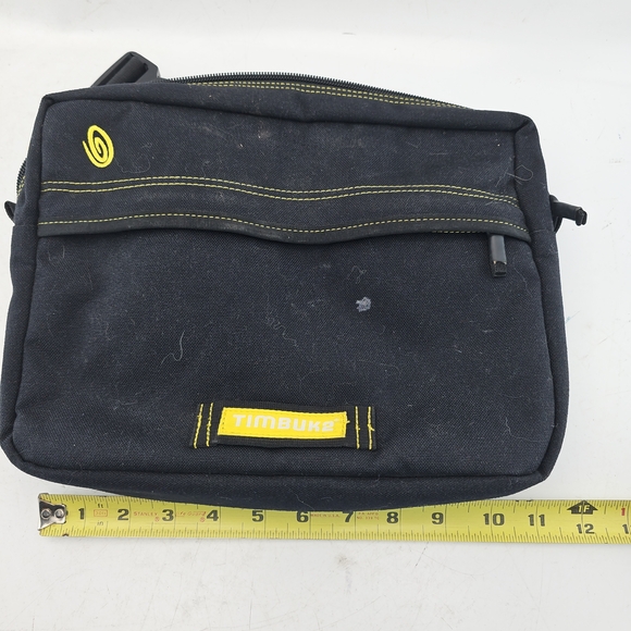 Timbuk2 Black Messenger Bag - Picture 5 of 6